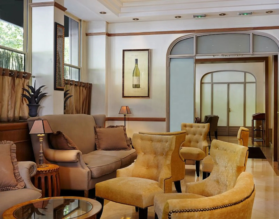 Royal Hotel Paris Champs Elysées - Général