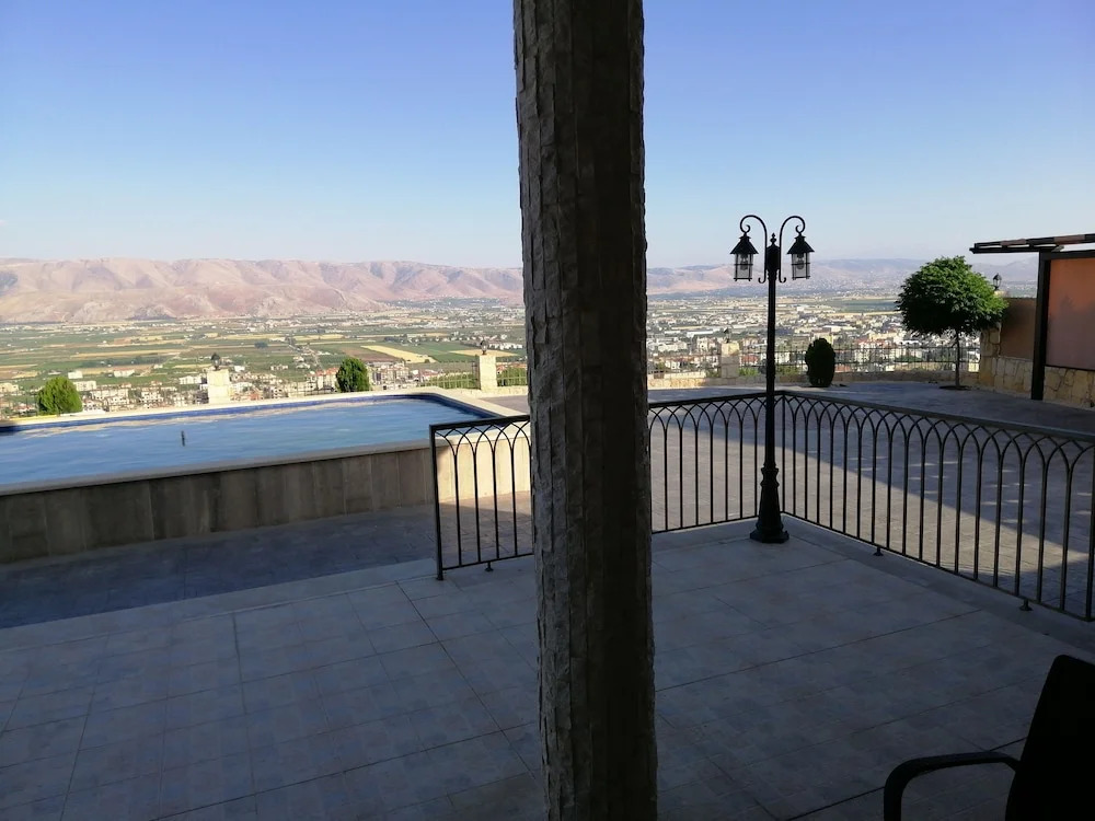 Zahle Hills Hotel - фото 8
