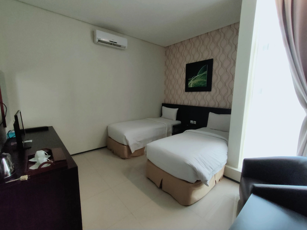 Regina Hotel Pemalang - Chambres