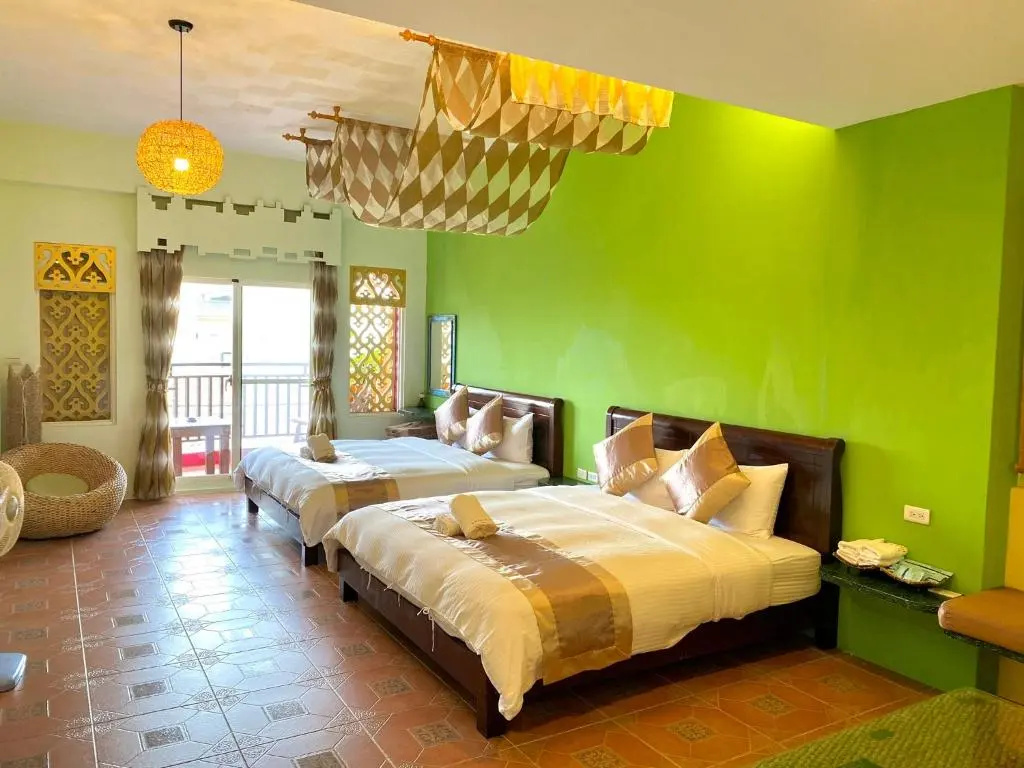 Deluxe Double room with sea view (twin beds)