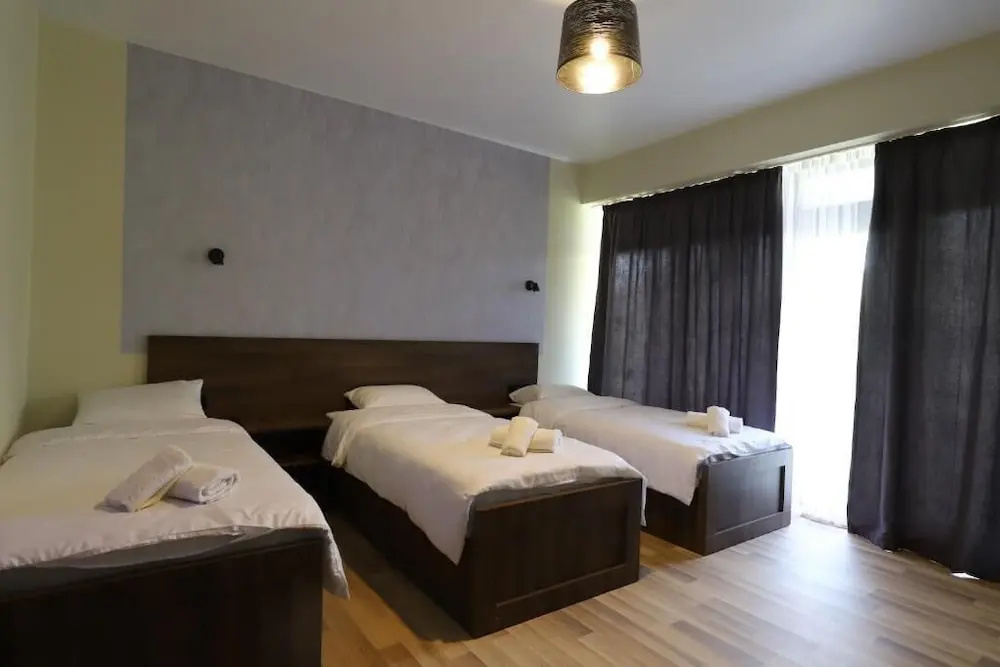 Standard Triple room with balcony
