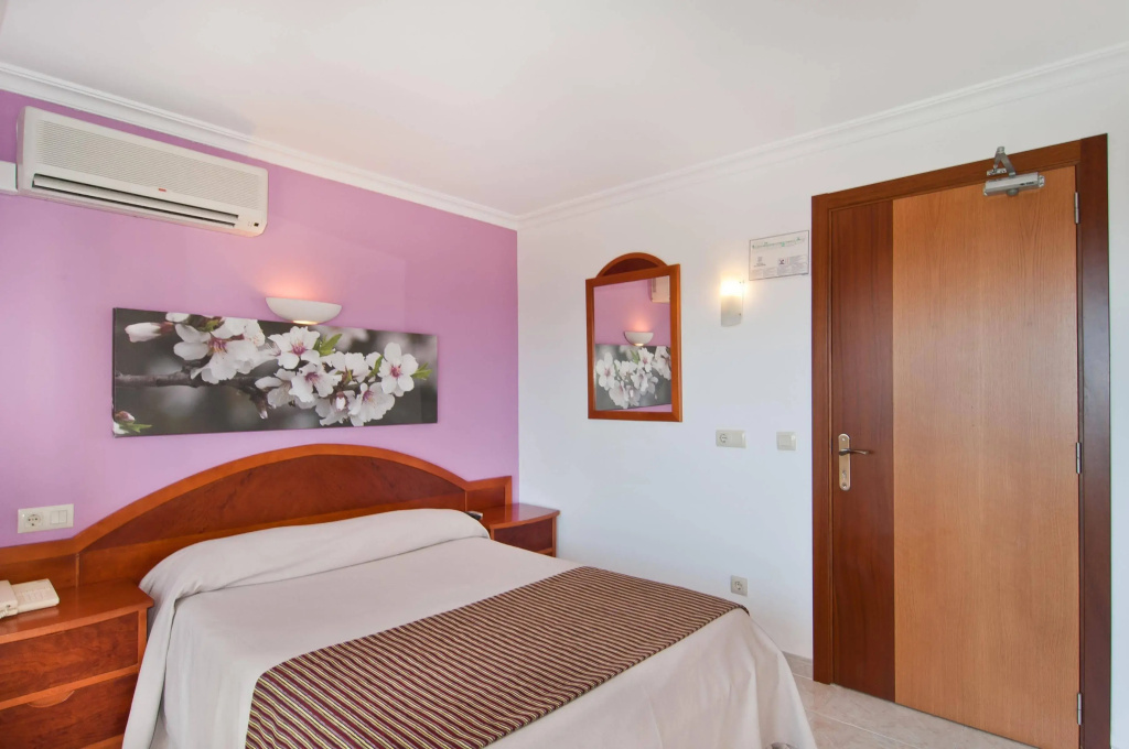 Hotel Na Taconera - Général