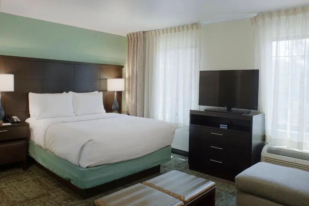 Staybridge Suites Fayetteville/Univ Of Arkansas by IHG - Chambres