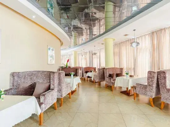 Fit Holiday Theme Hotel - фото 12