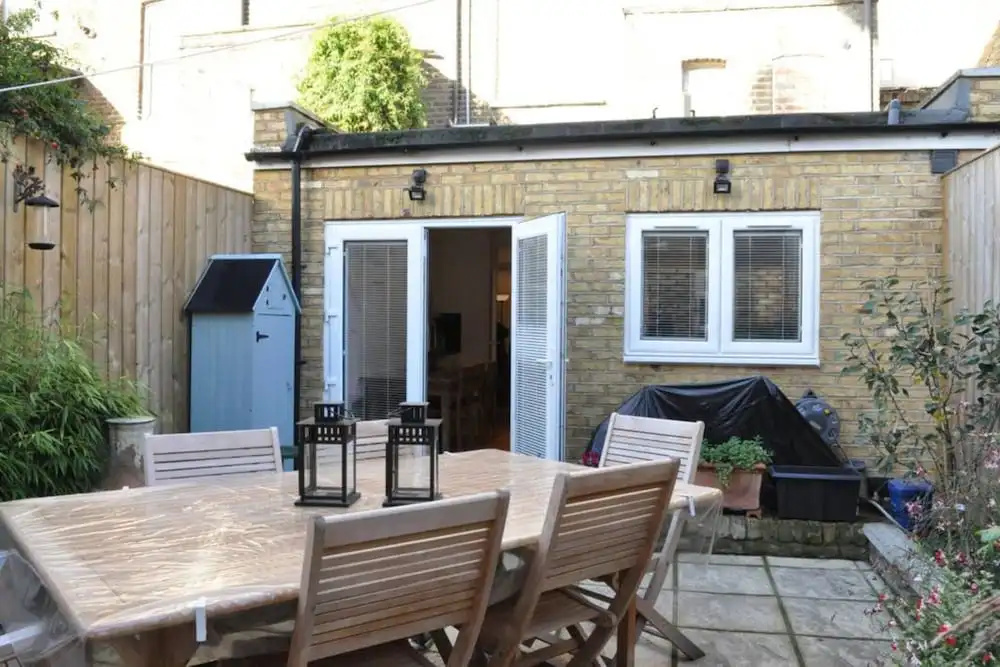 1 Bedroom Flat Near Finsbury Park