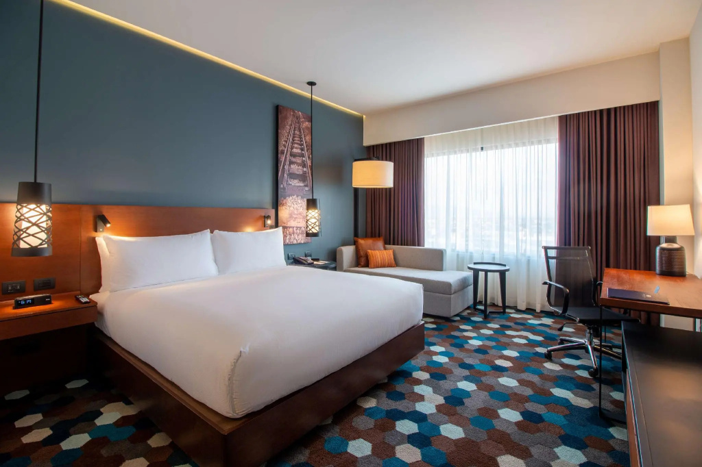 Double room (full double bed)