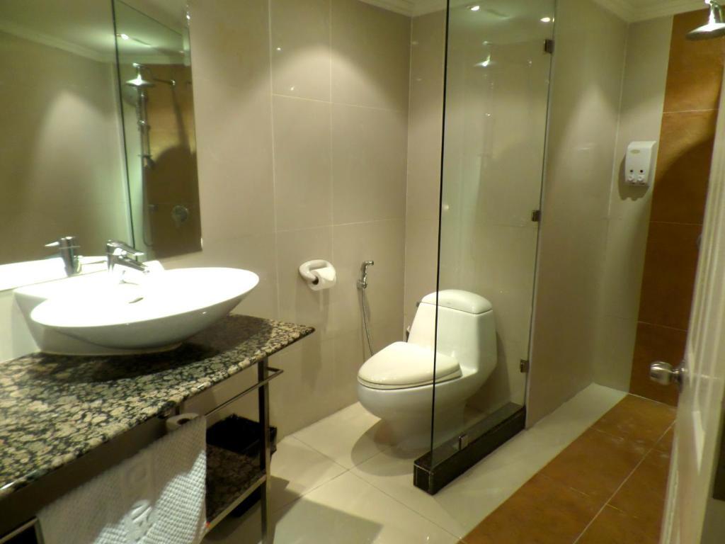 Апартаменты c 1 комнатой в Westbury Residence