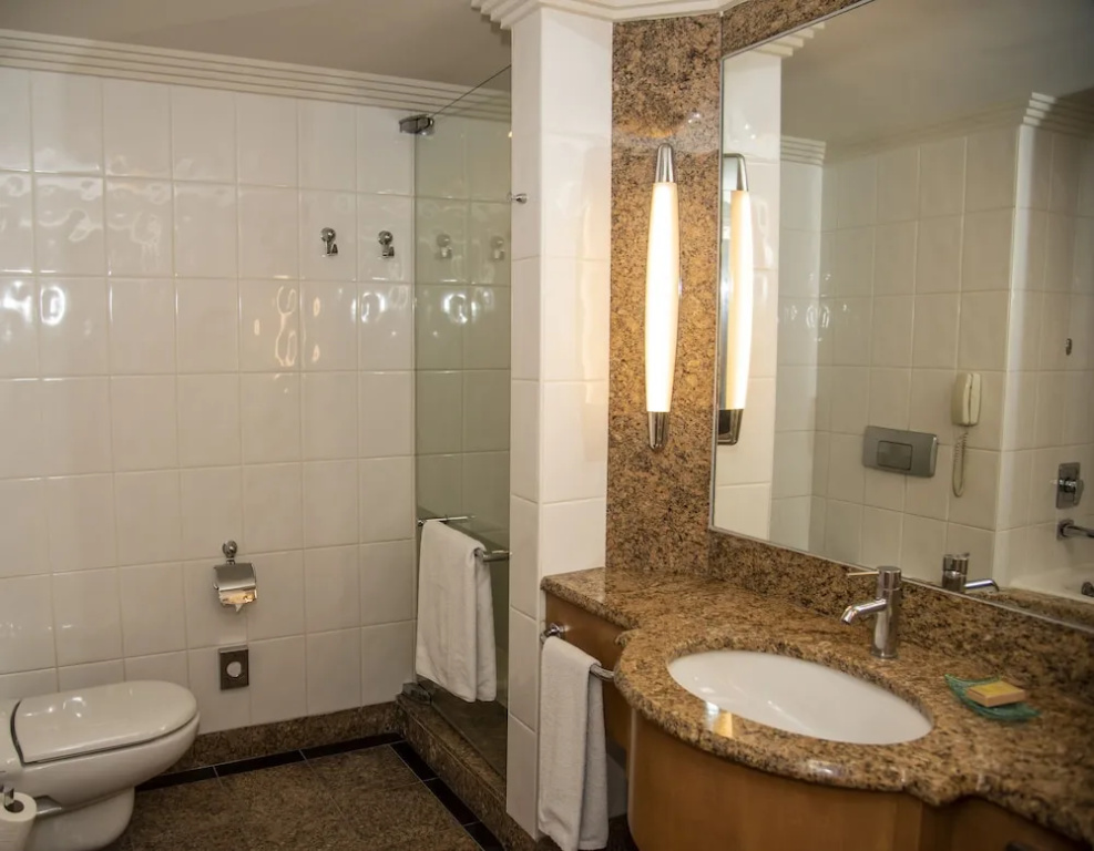 Adana Hilton SA - Chambres