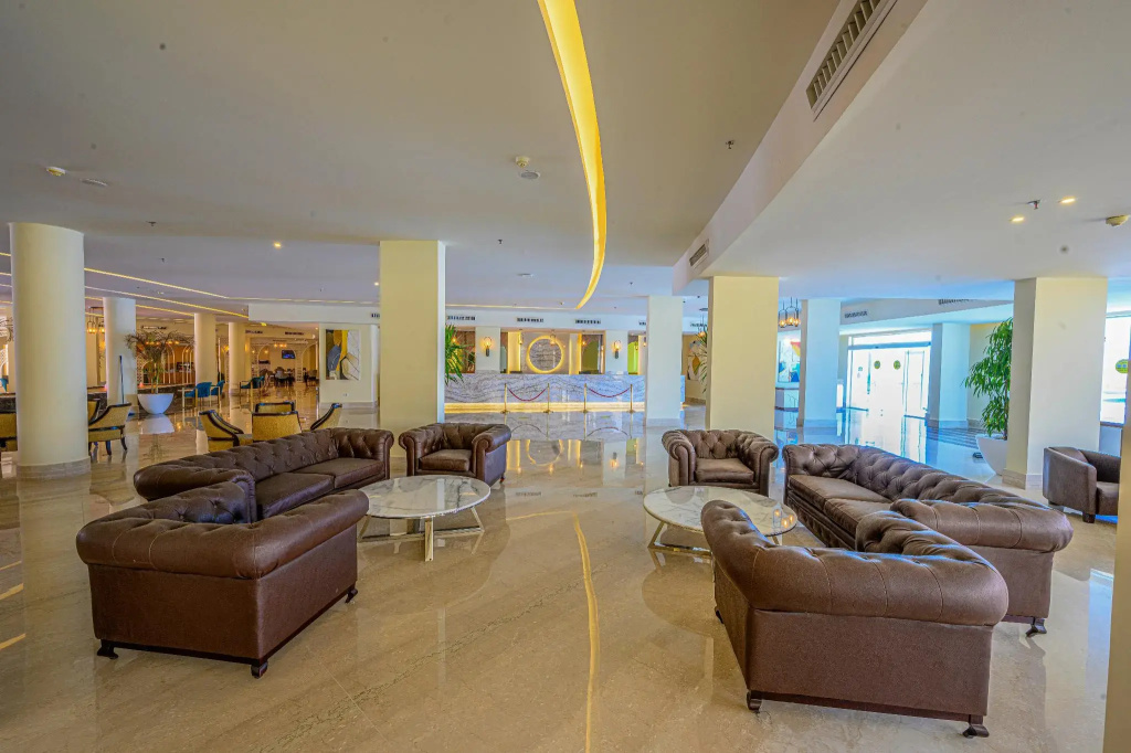 Amwaj Beach Club Abu Soma — фото