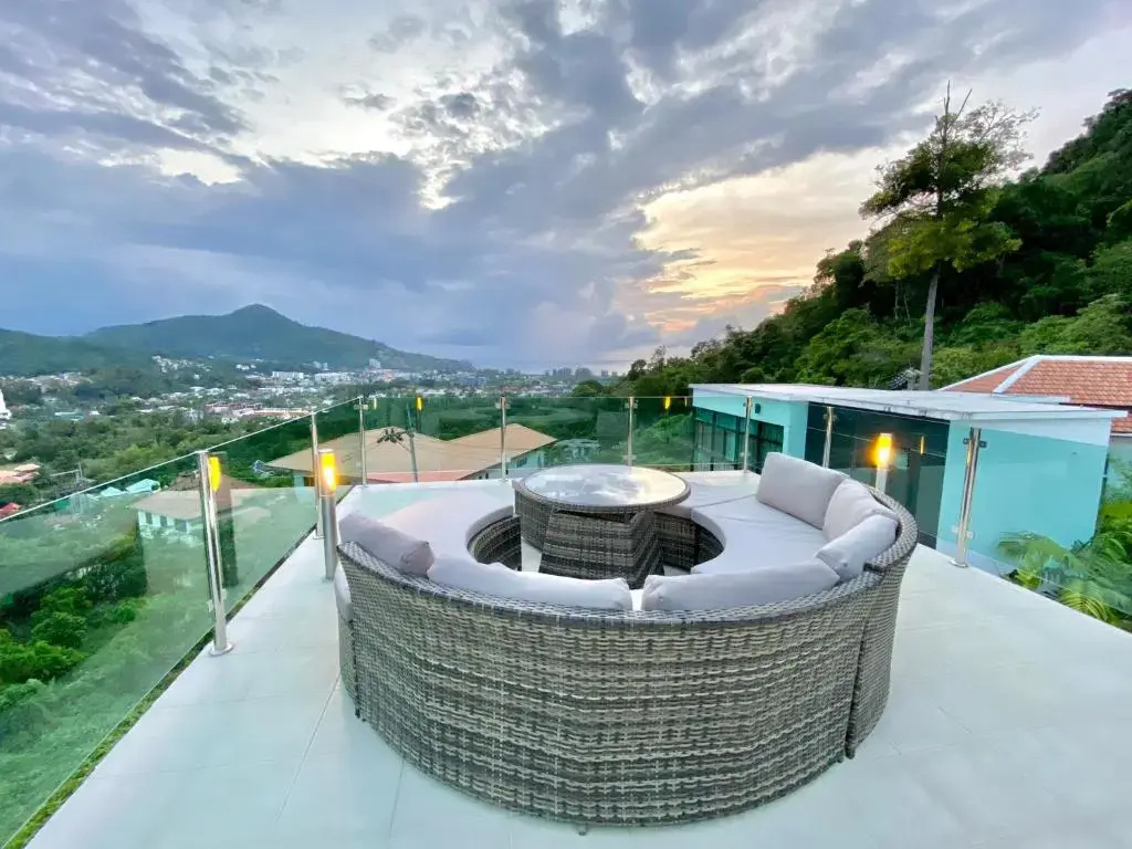 360 Degree Kamala Seaview Villa