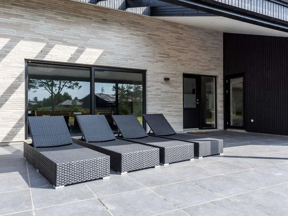 10 Person Holiday Home in Blavand