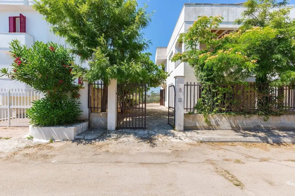 2042 Villa Rossella Blu