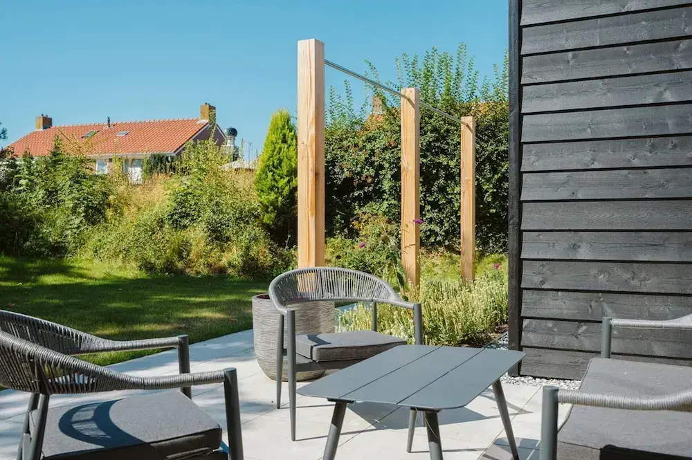 Modern Holiday Home With Spacious Garden and Terrace Suitable for 5 People
