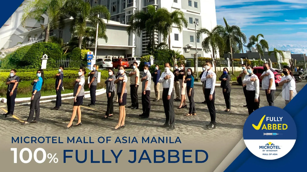 Quadruple room with city view