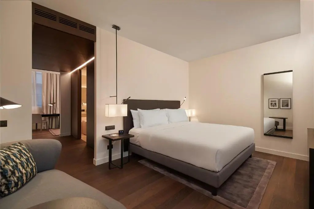 Deluxe Family Double room (full double bed)