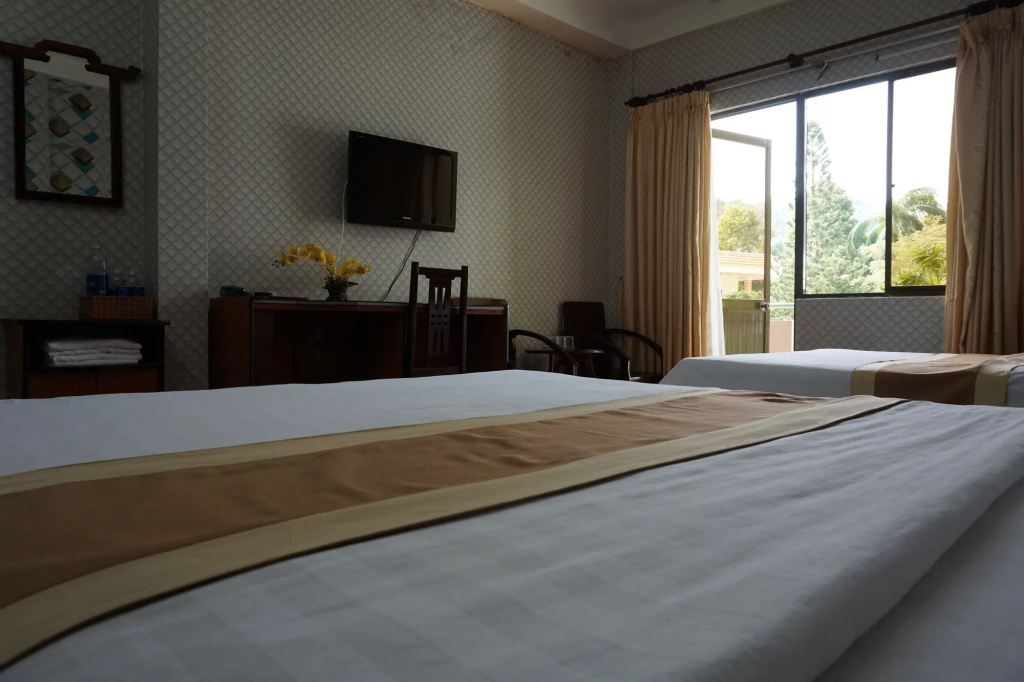Hotel photo 2