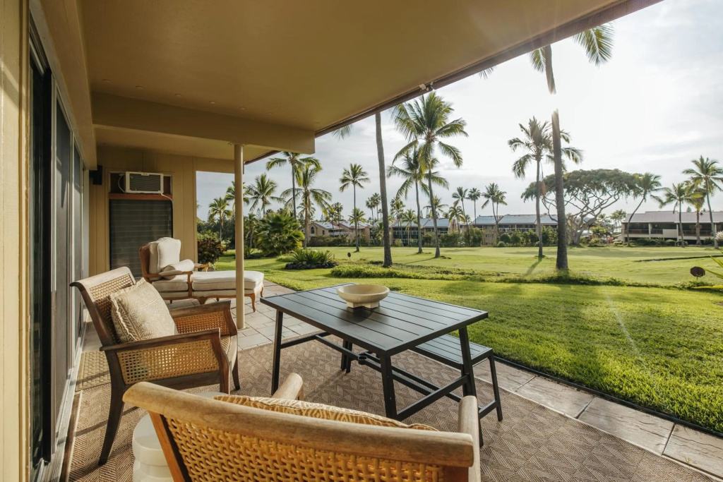 Hale Honua at Keauhou Bay