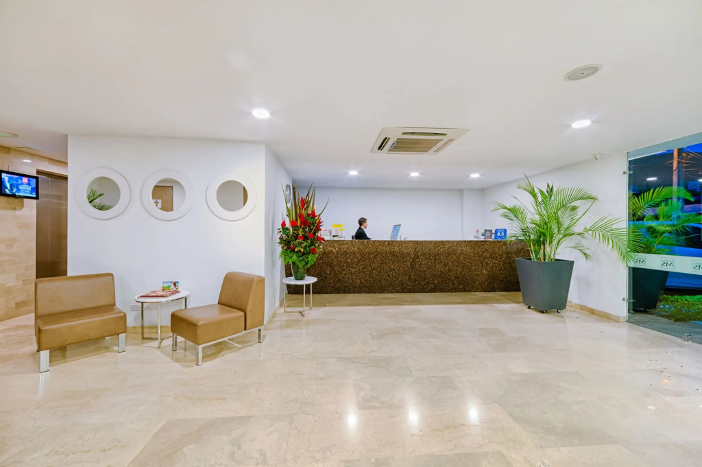 Hotel photo 1