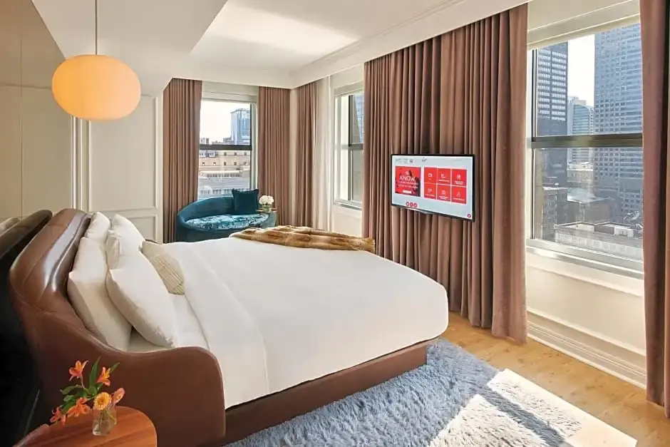 Double Penthouse Suite (full double bed)