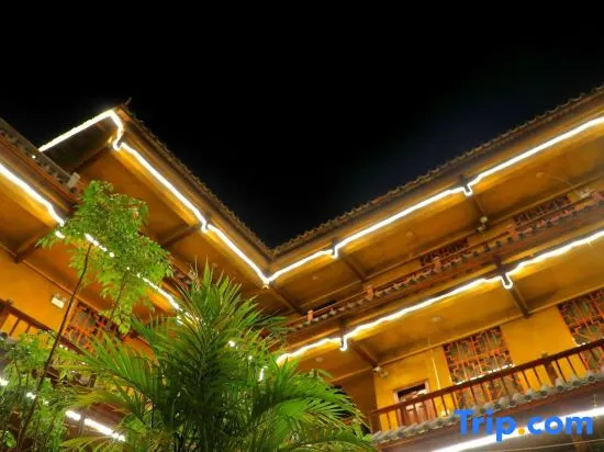 Puzhehei Heyun Qishe Homestay