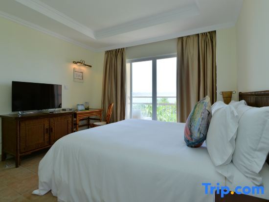 Golden Palm Resort