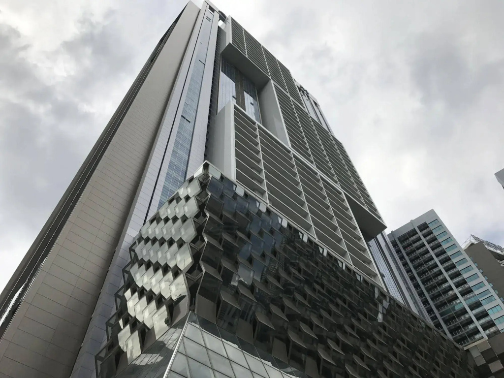 The Platinum Suites KLCC by Veedu Hauz