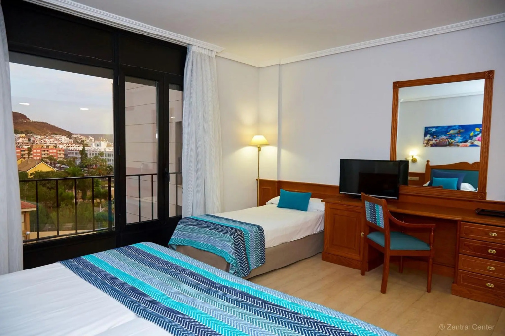 Hotel Zentral Center - Chambres