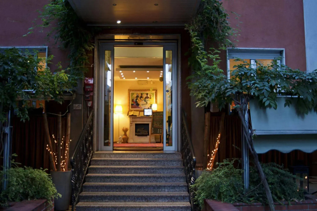 eco Hotel Milano & BioRiso Restaurant