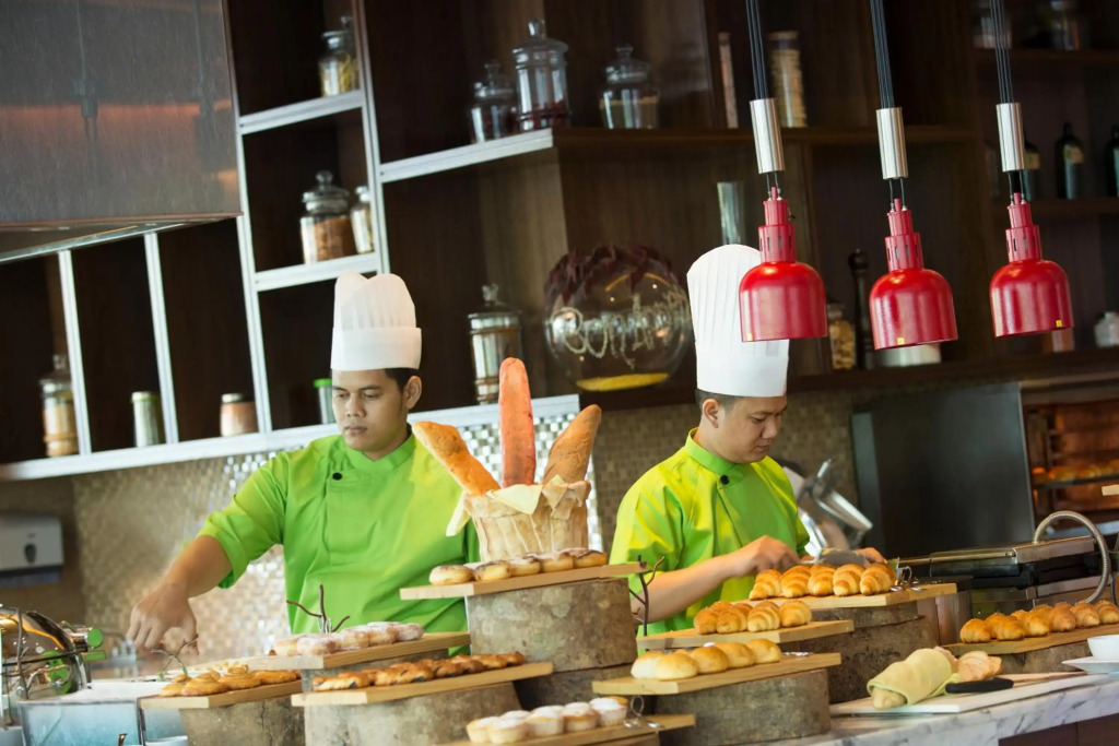 DoubleTree by Hilton Jakarta Kemayoran - фото 13