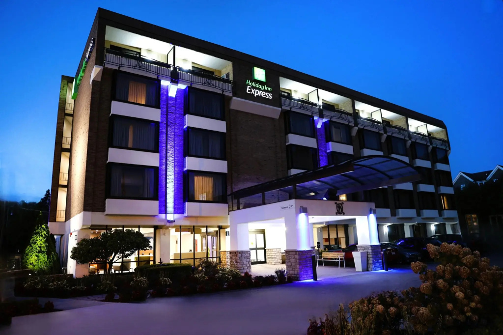 Holiday Inn Express Birmingham Redditch by IHG
