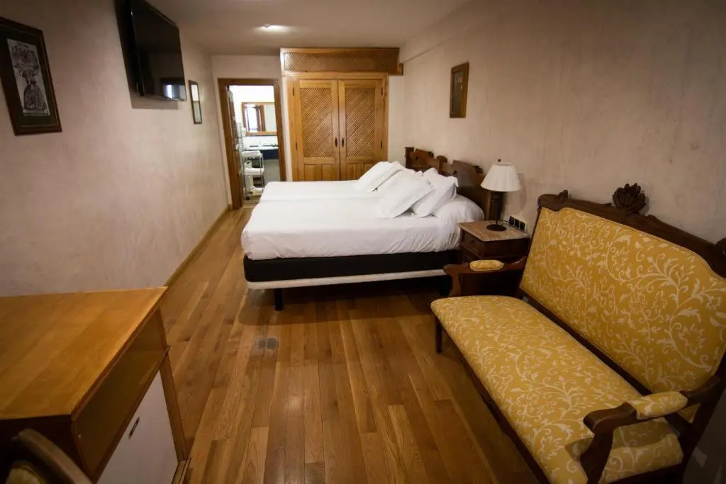 Standard Double room (twin beds)