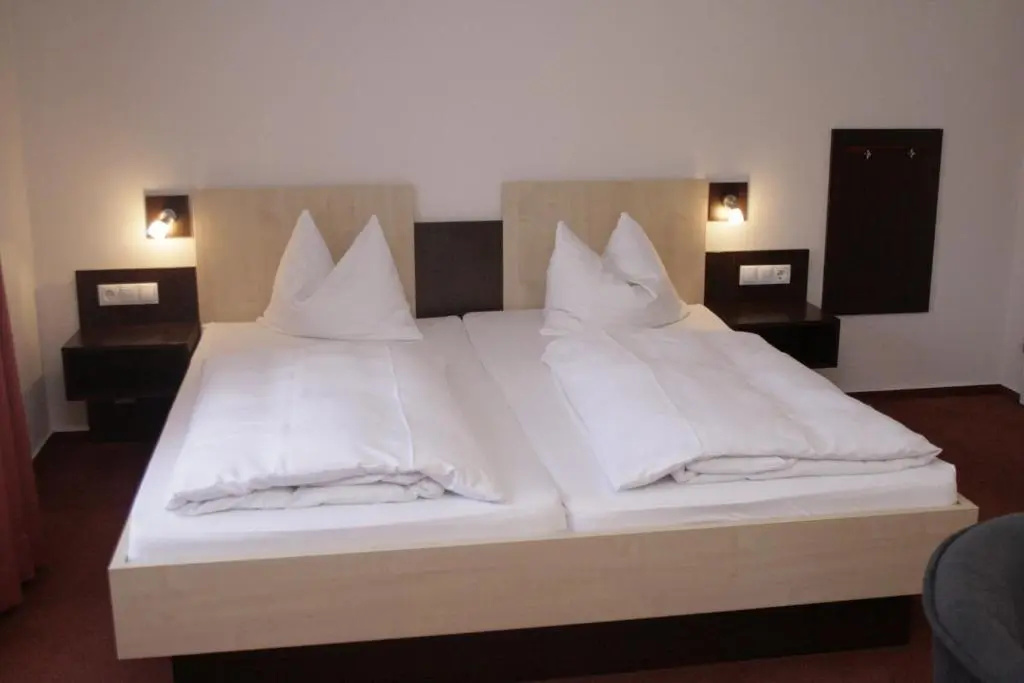 Hotel Burgklause - Chambres