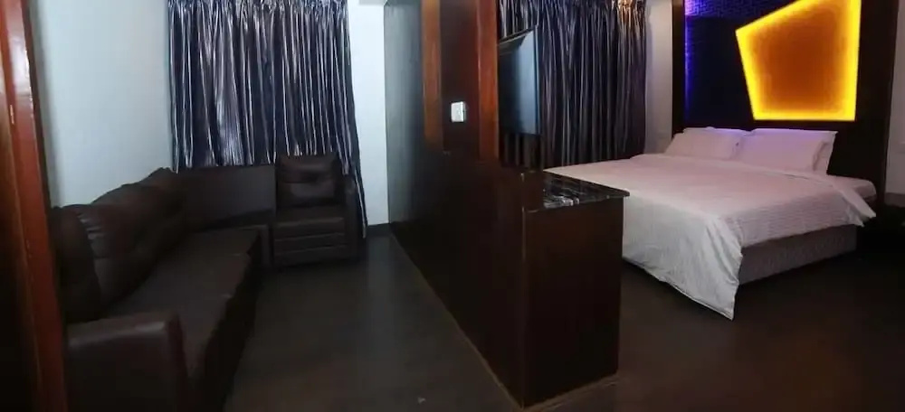 Hotel M Grand - Général