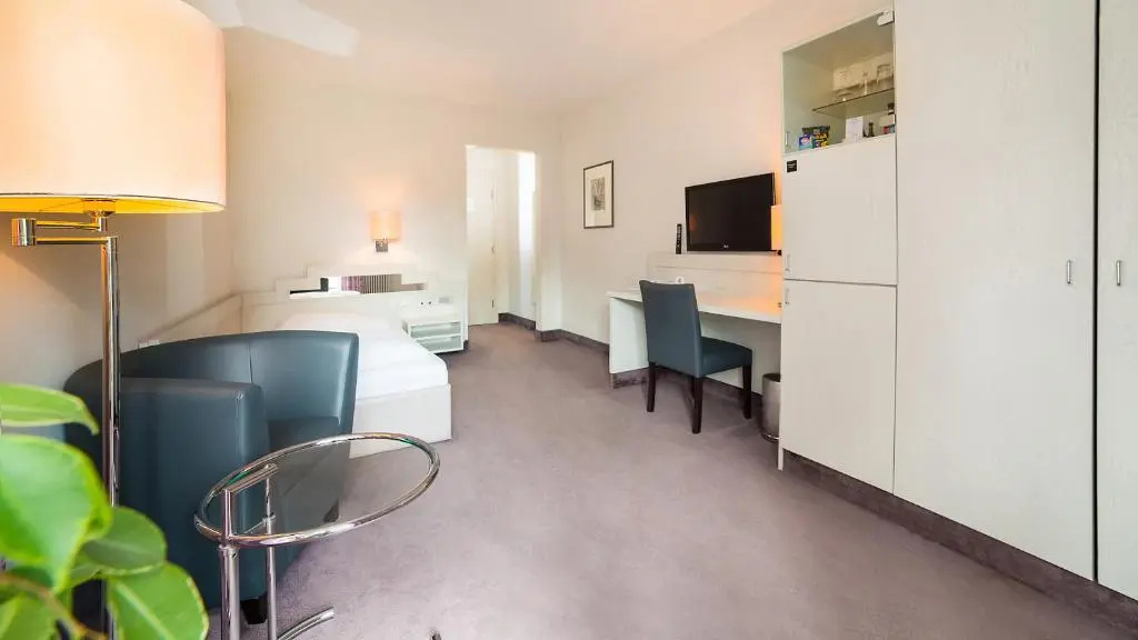 Fontana Hotel Wiesbaden - Chambres