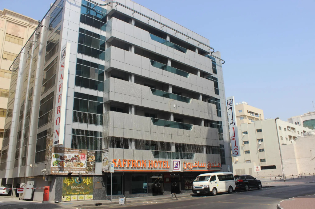 Saffron Hotel — фото