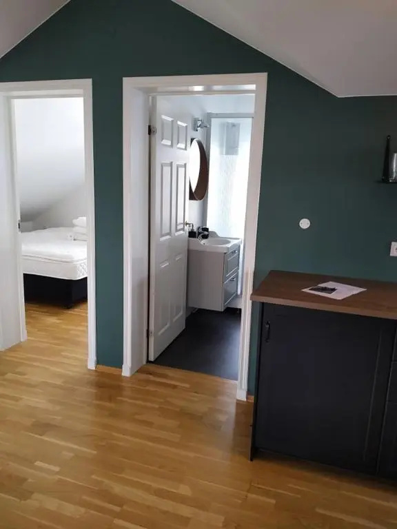 Gamli Skolinn Husavik - Chambres