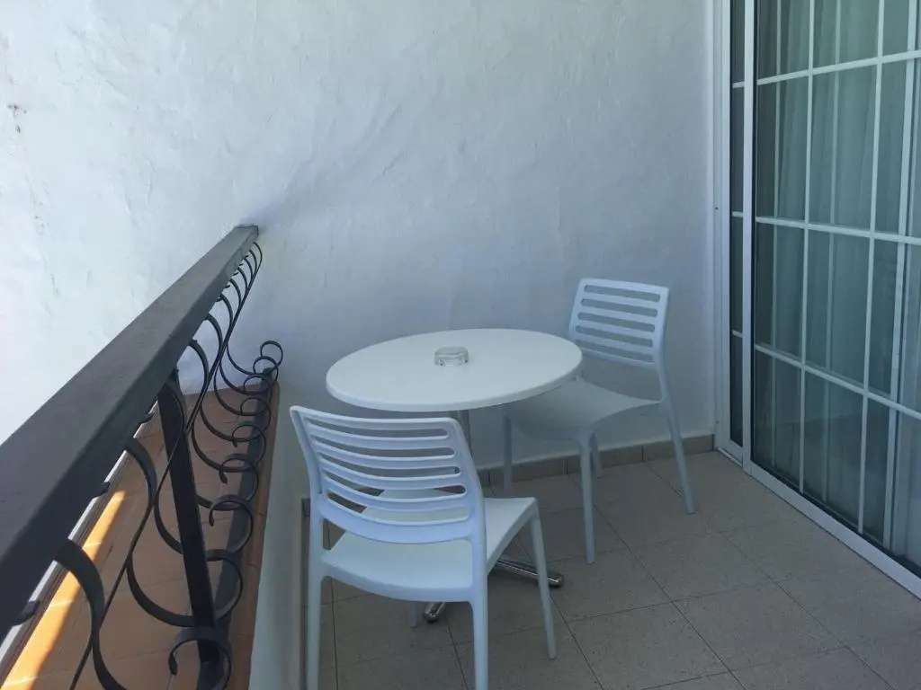 Balcony & Terrace