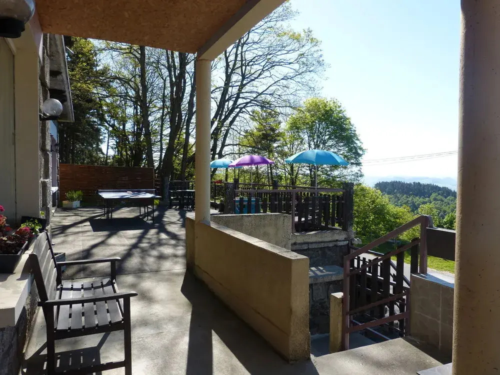 Balcony & Terrace