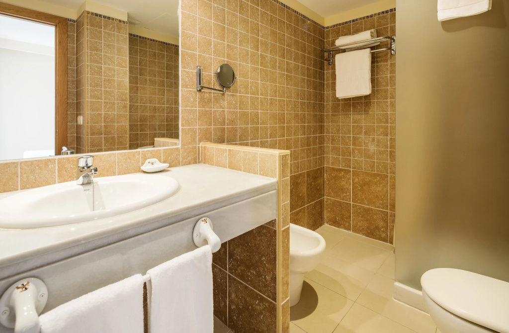 Aparthotel ILUNION Sancti Petri - Général