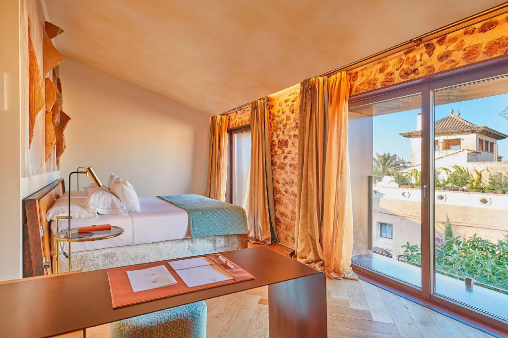 Deluxe room