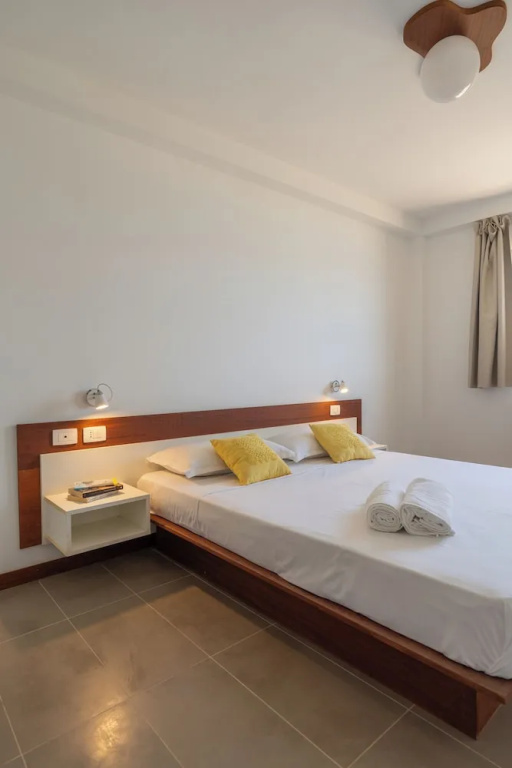 2 Bedrooms Premium Apartment with balcony and with ocean view