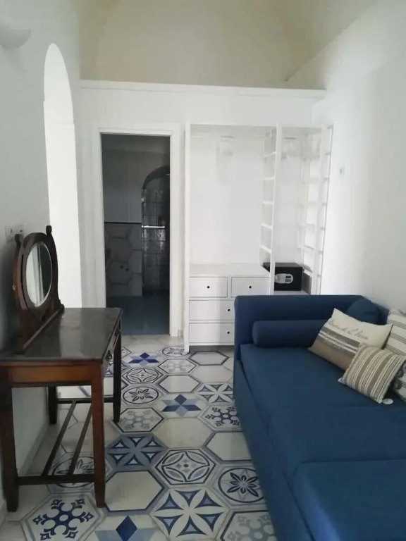 Comfort room