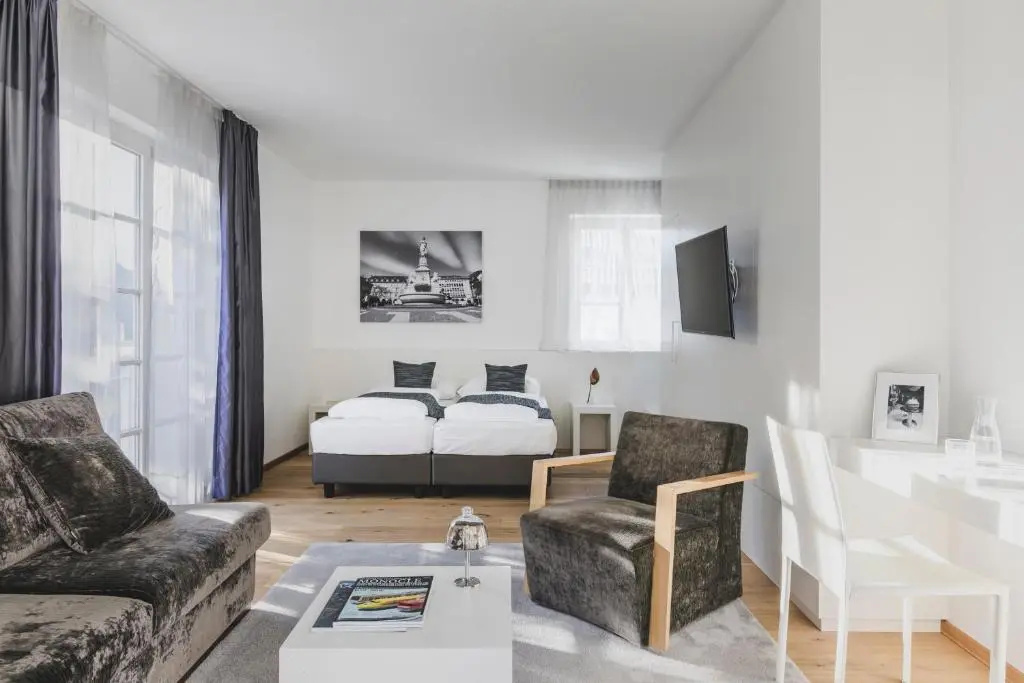 2 Bedrooms Suite