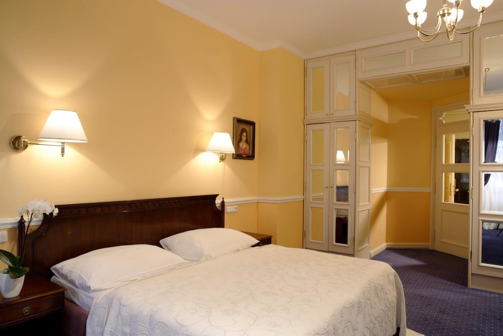 Hotel Embassy - Chambres