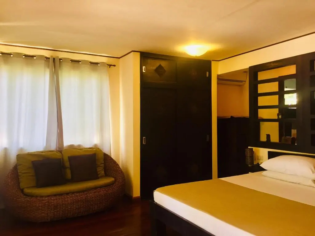 Standard Double room with sea view (full double bed)