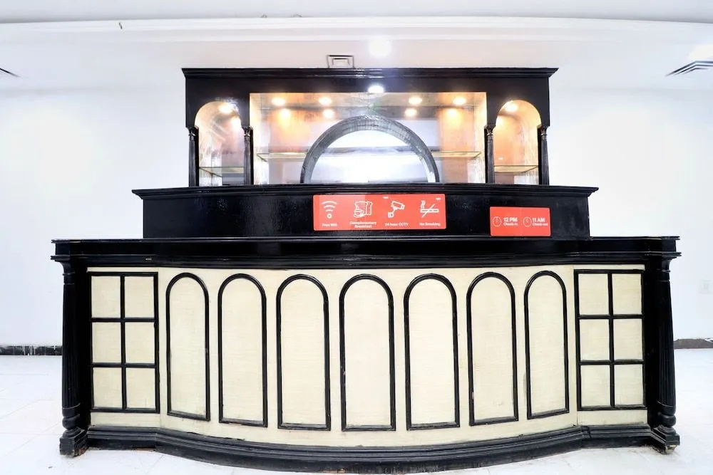 Oyo 24326 Ab Hotel