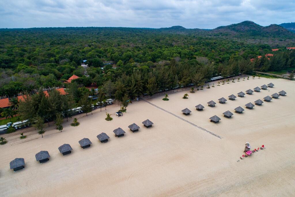 Ho tram beach. Melia ho tram beach resort.