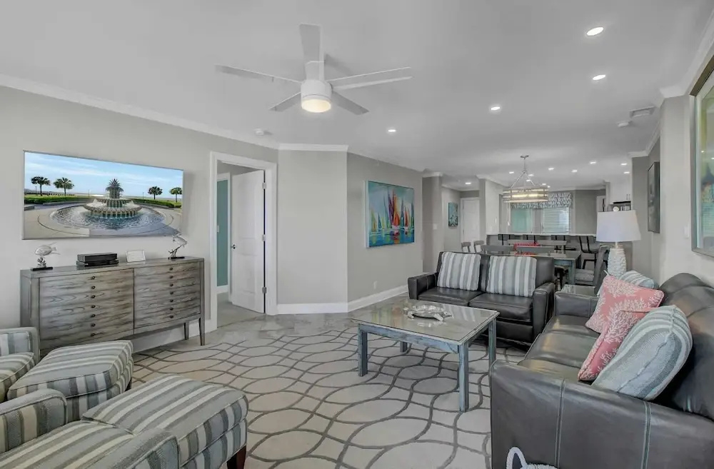502 Summerhouse by Avantstay Ocean Front Condo w/ Community Pool Access
