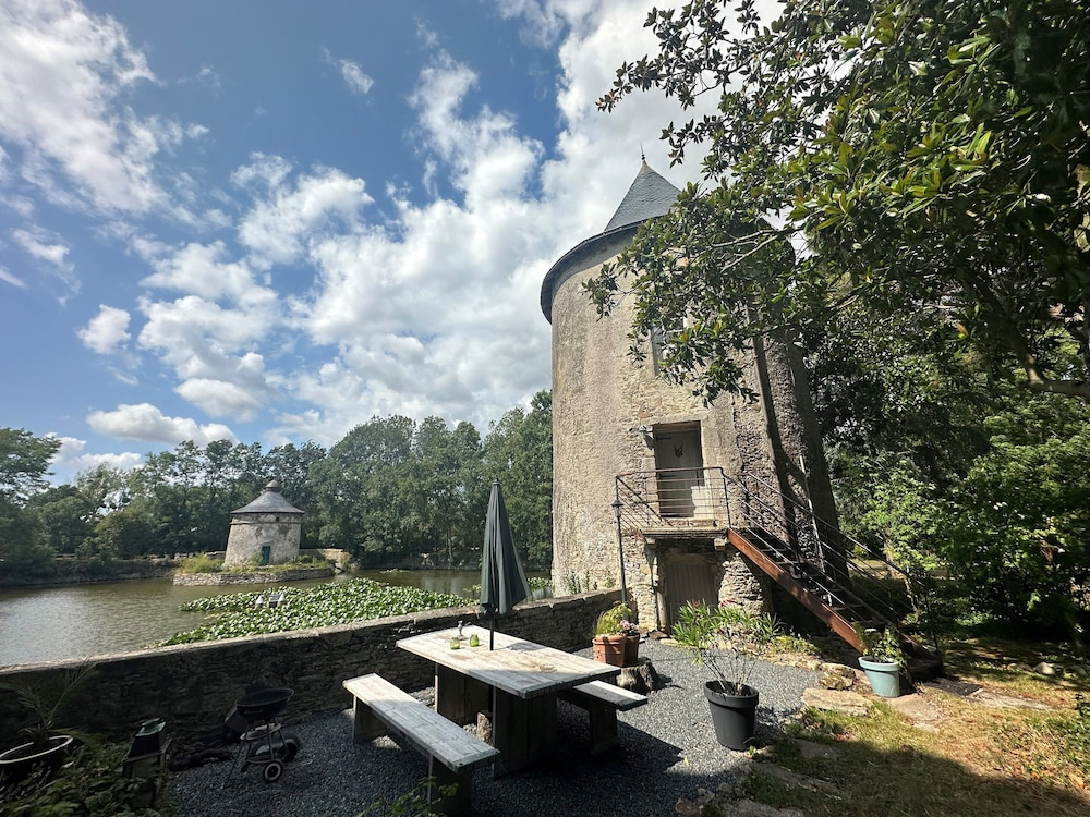Voir la photo 3 — Château de la Preuille