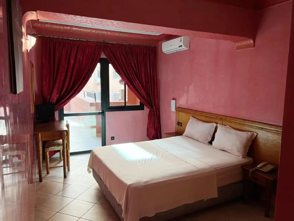 Standard Double room (full double bed)
